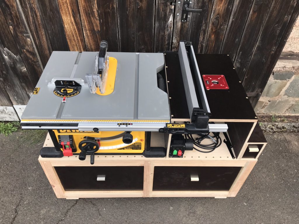 How to build a table saw stand with an integrated router